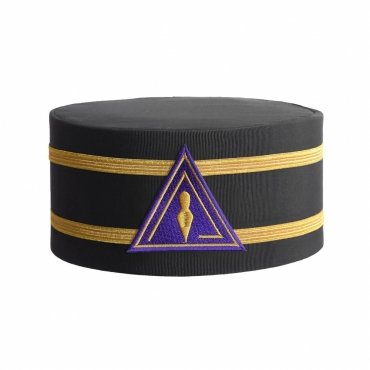 Royal & Select Masters English Regulation Crown Cap Purple Patch With Double Braid