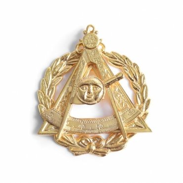 Illustrious Master Council Collar Jewel - Gold Plated