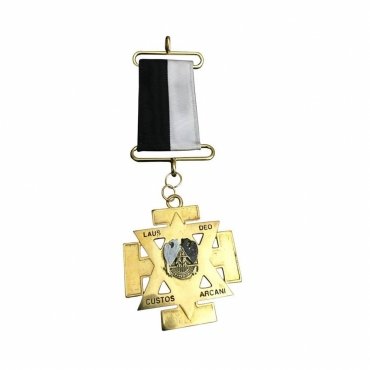 Commander In Chief 32nd Degree Scottish Rite Breast Jewel - Wings Down Gold Metal